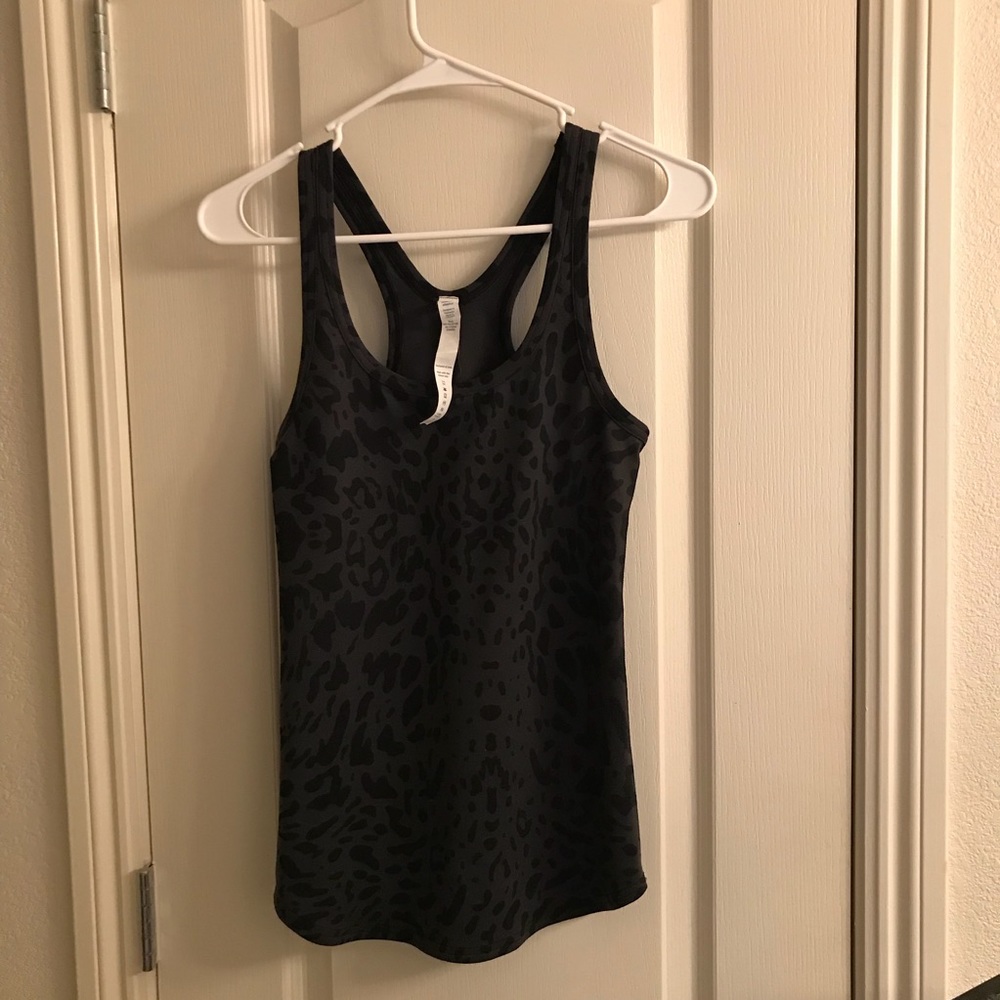 Lulu lemon tank